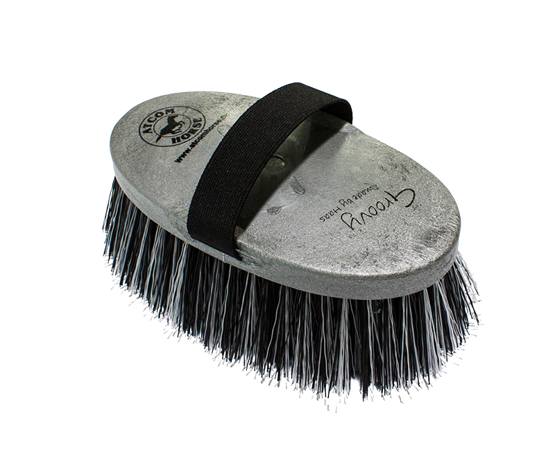 Pferdebürste von Acorn Horse Graue Pferdebürste mit schwarzem Griff und langen Borsten.